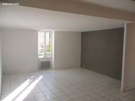 appart f3 centre ville 70 m2