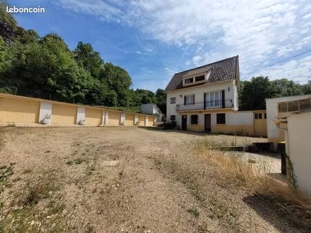 la ferté sous jouarre  maison proche toutes commodités à pied : commerces  écoles  médecin