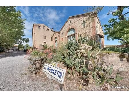 local 2500 m² passa