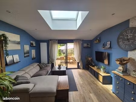 maison de ville 4 pièces 80 m²