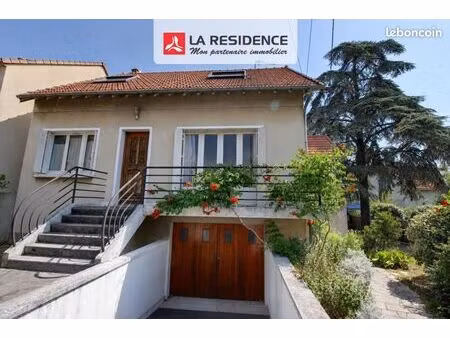 maison 6 pièces 131 m²