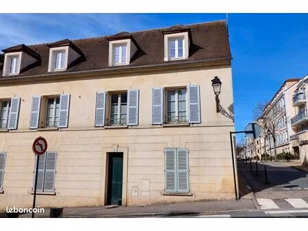 appartement 5 pièces 94 m²