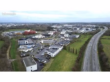 bureaux 566 m² brech