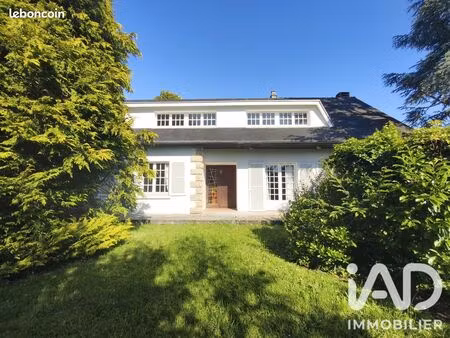 maison 6 pièces 186 m²