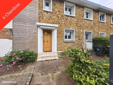 propriété 9 pièces 204 m²