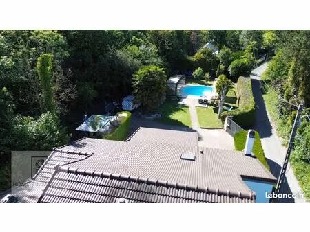 propriété 5 pièces 110 m²