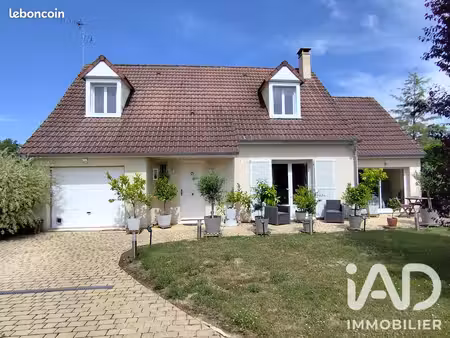 maison 6 pièces 147 m²
