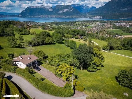 villa 4 pièces 172 m²