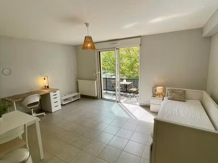 appart studio t1 secteur fac 30m2 avec place de parking