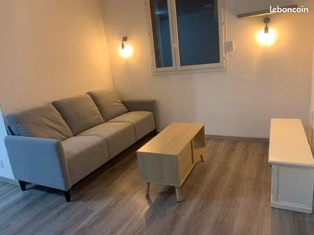 particulier loue t2 meublé secteur fac gare