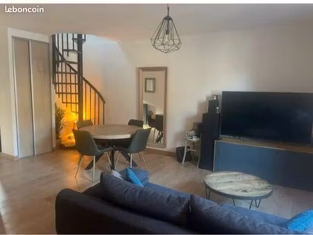 location sarrians 4 chambres