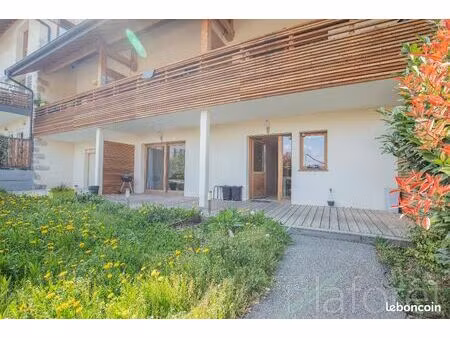 appartement 3 pièces 64 m²