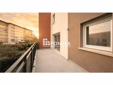 appartement t3 avec balcon et garage – secteur calme