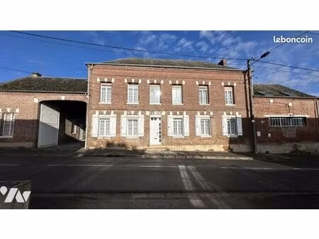 maison 15 pièces 345 m²