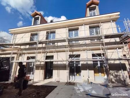 terrain 550 m² orgeval