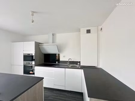 appartement 3 pièces 77 m²