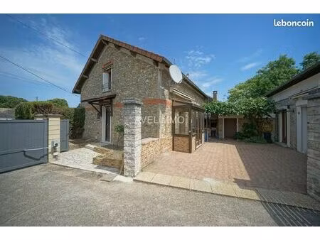 maison 7 pièces 160 m²