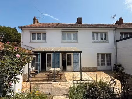 maison de ville 6 pièces 117 m²