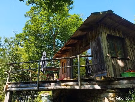 maisonnette et terrain