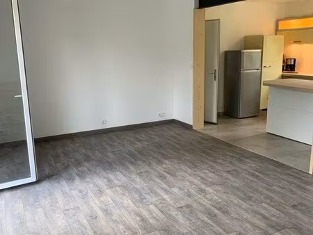 charmante maison rénovée de 75m2 avec jardin