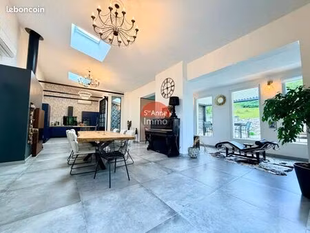 maison 7 pièces 185 m²