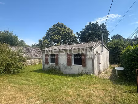 charmante maisonnette 2 chb  800 m² terrain  1.5 km du bourg et 20 min de billiers !