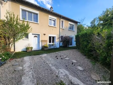 maison à vendre quai de seine