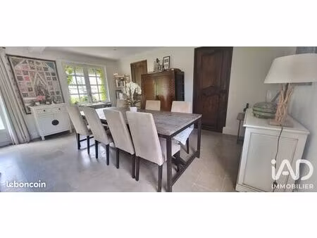 maison 5 pièces 260 m²