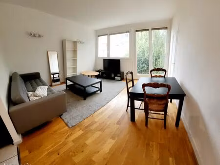 location appartement meublé à jouy-en-josas 3 chambres