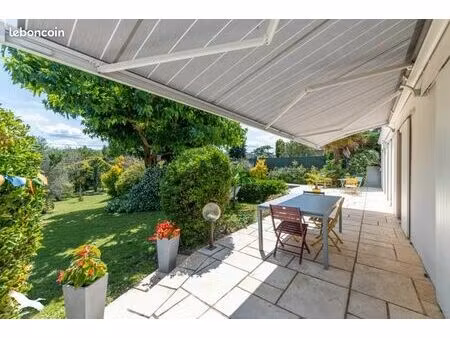 maison 5 pièces 171 m²