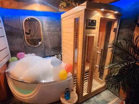 spa privatif : jacuzzi & sauna – 10 min de disneyland