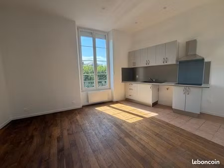 appartement 2 pièces 33 m²