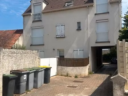 location t1 bis epone centre