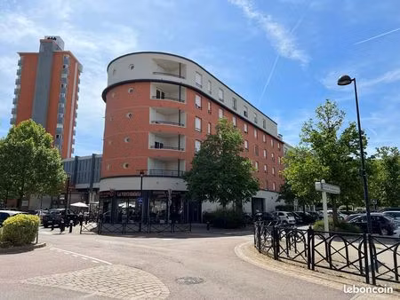 studio 1 pièce 22 m²