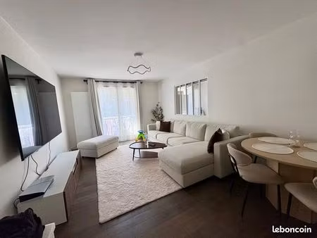 location meublée f3 (70m2)