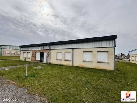 bureaux 467 m² la frénaye