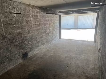 garage 15 m2 à louer