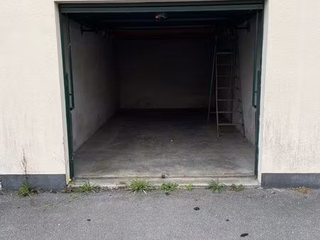 box extérieur à louer