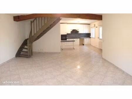 maison 3 pièces 82 m²