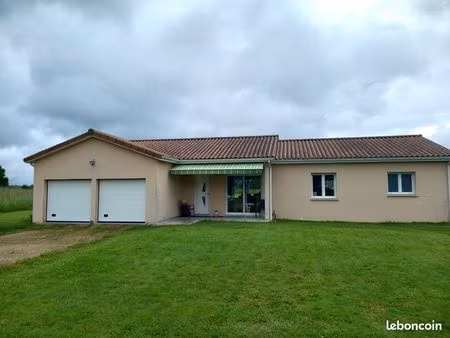 maison récent dans cadre champêtre