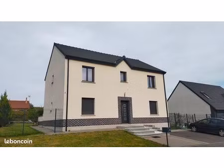 maison 6 pièces  allonville