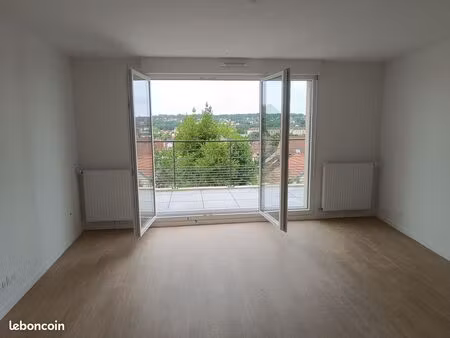 superbe t3 neuf (66 m²) avec balcon - 1° locataire - cuisine équipée - grande place de par