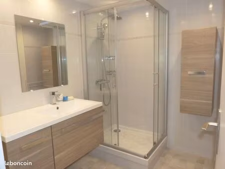 location t2 meublé