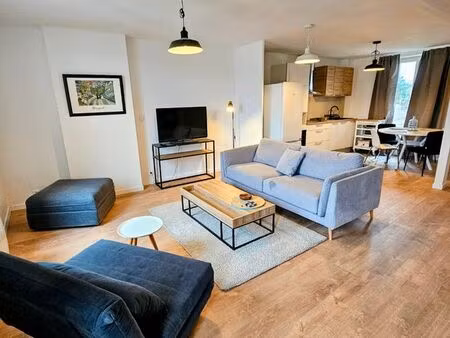 duplex en bord de seine à louer