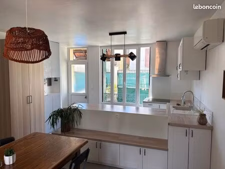 a louer- maison meublée t3-bis avec jardin