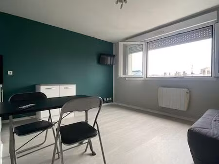 studio tout équipé en centre ville