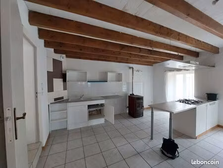 location maison rénovée 5 pièces montamisé