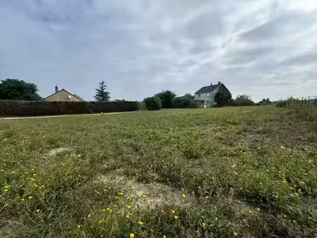 vente terrain 1943 m² à lué-en-baugeois (49140)  45 000 €