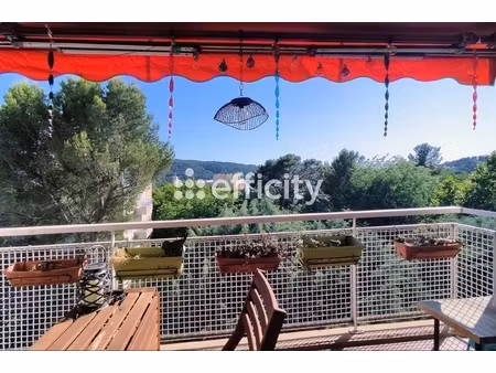 appartement 3 pièces - 65 m²