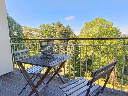 versailles - appartement 4 chambres avec balcon